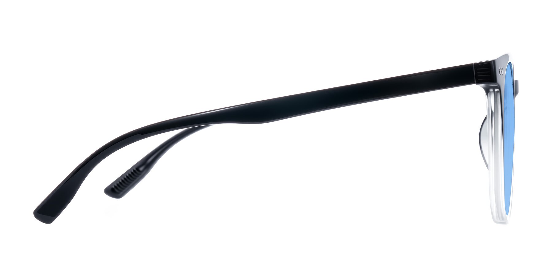 Side of Pizarro in Gradient Black/Clear with Medium Blue Tinted Lenses