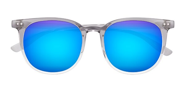 Front of Pizarro in Crystal Gray