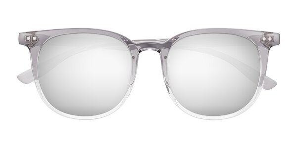 Front of Pizarro in Crystal Gray