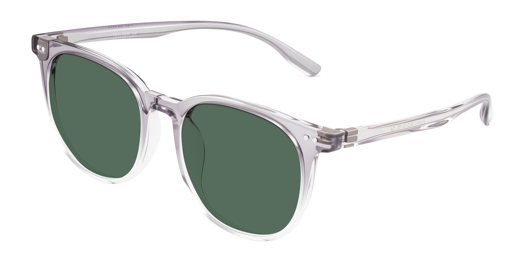 Angle of Pizarro in Crystal Gray with Green Polarized Lenses