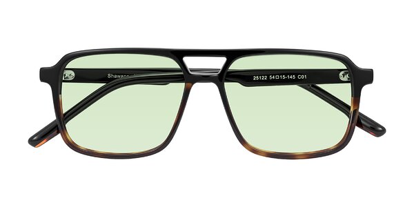 Front of Shawano in Black/Tortoise