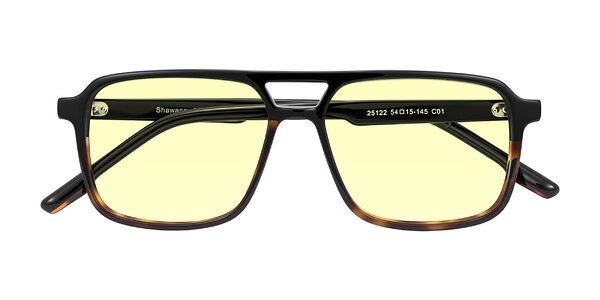 Front of Shawano in Black/Tortoise