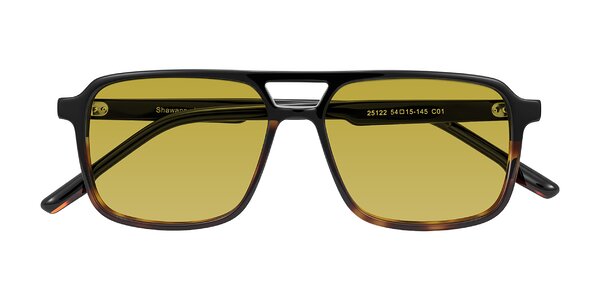 Front of Shawano in Black/Tortoise