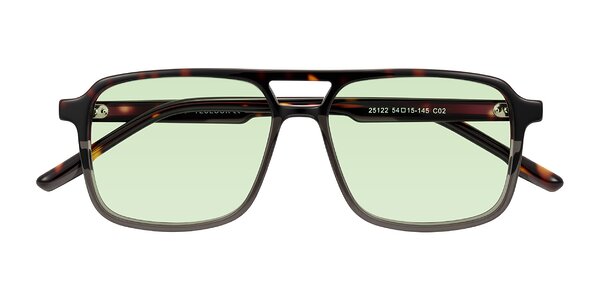 Front of Shawano in Tortoise/Transparent Gray