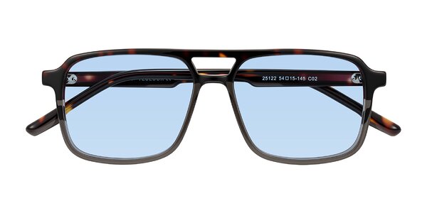 Front of Shawano in Tortoise/Transparent Gray