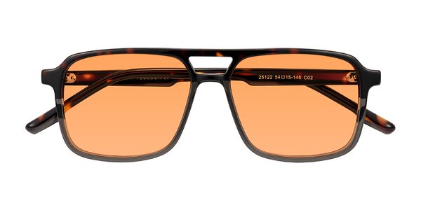 Front of Shawano in Tortoise/Transparent Gray