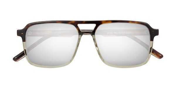 Front of Shawano in Tortoise/Transparent Green