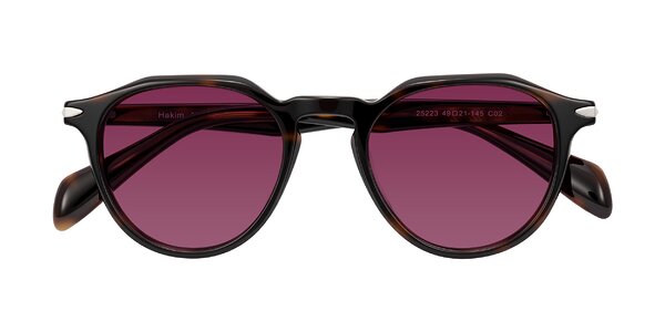 Front of Hakim in Tortoise