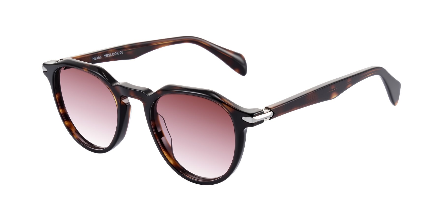Angle of Hakim in Tortoise with Garnet Gradient Lenses