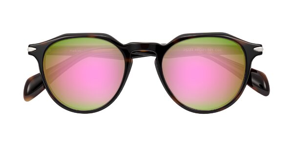 Front of Hakim in Tortoise