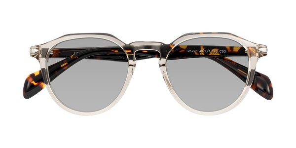 Front of Hakim in Champagne/Tortoise