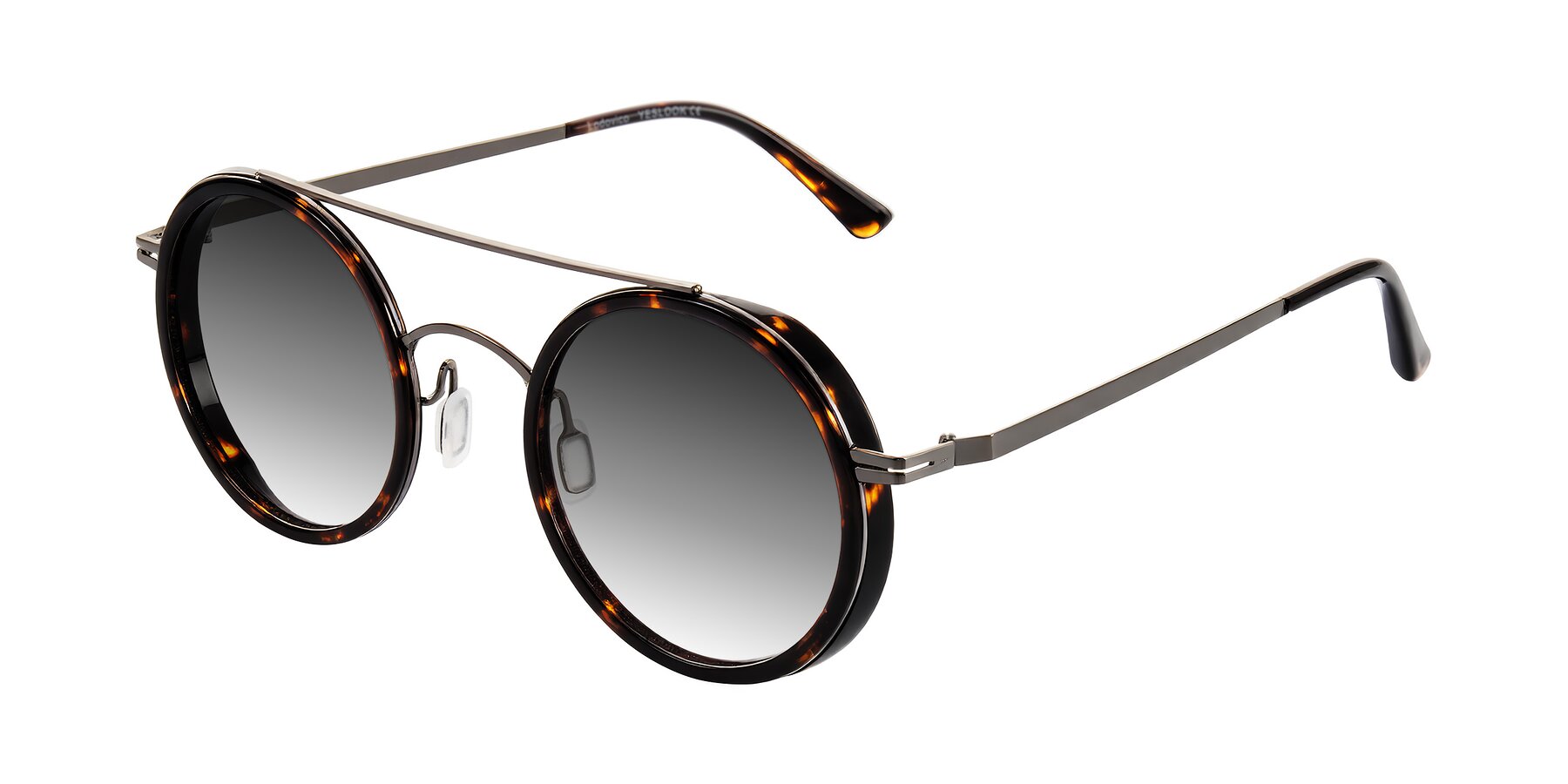 Angle of Lodovico in Tortoise with Gray Gradient Lenses