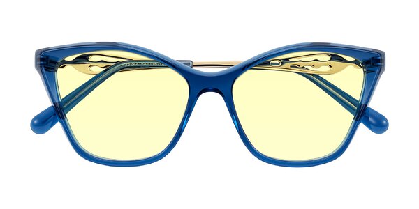 Front of Aspen in Transparent Blue