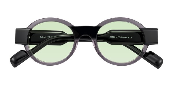 Front of Talori in Transparent Gray/Black