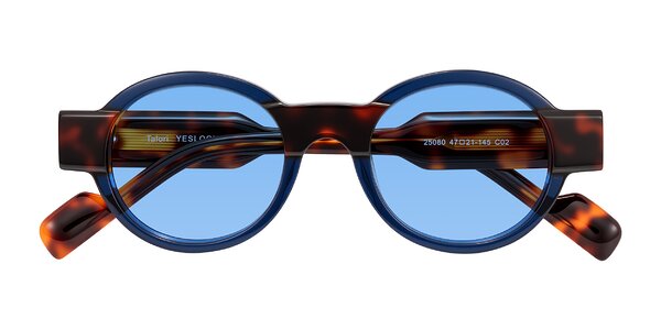 Front of Talori in Transparent Blue/Tortoise
