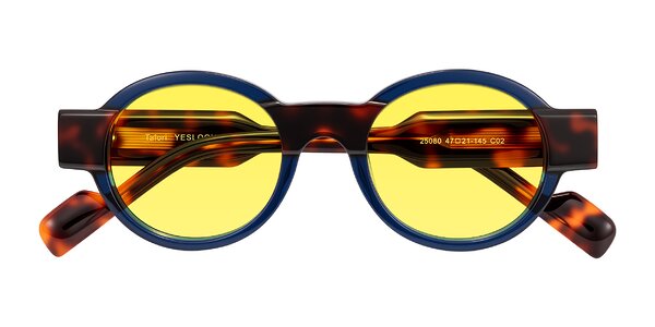 Front of Talori in Transparent Blue/Tortoise