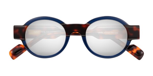 Front of Talori in Transparent Blue/Tortoise