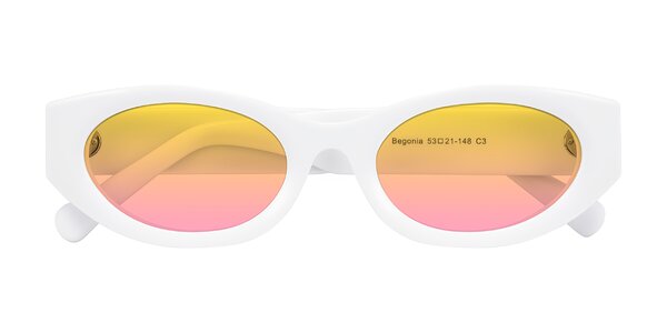 Front of Begonia in White