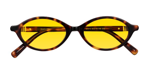 Front of Noelle in Tortoise