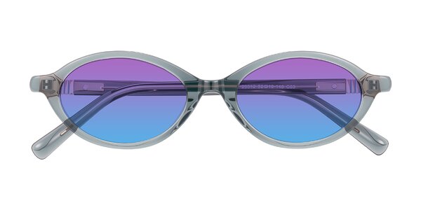 Front of Noelle in Transparent Gray