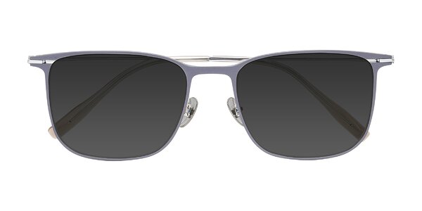 Front of Moua in Gray/Silver