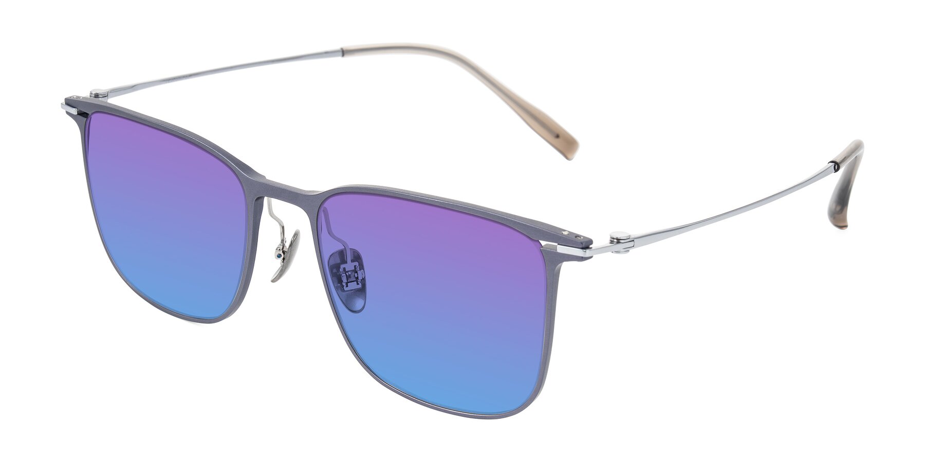 Angle of Moua in Gray/Silver with Purple / Blue Gradient Lenses