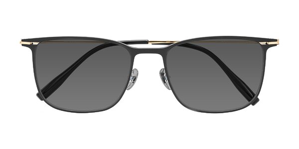 Front of Moua in Black/Gold