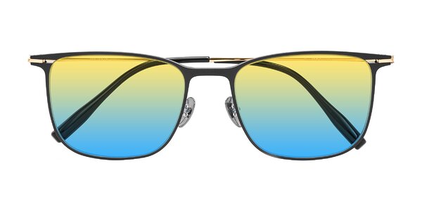 Front of Moua in Black/Gold