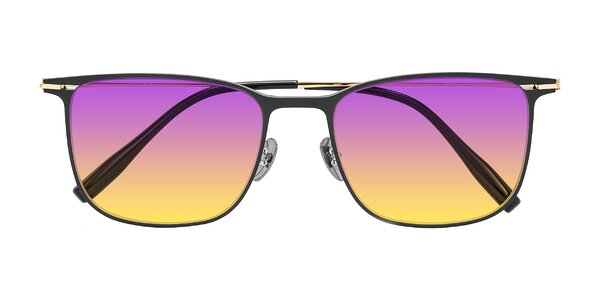 Front of Moua in Black/Gold
