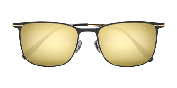 Front of Moua in Black/Gold