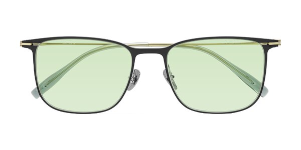 Front of Moua in Black/Green