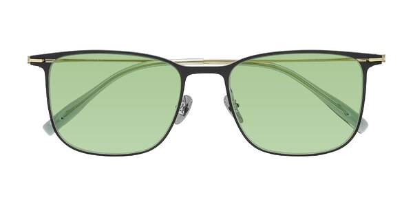 Front of Moua in Black/Green