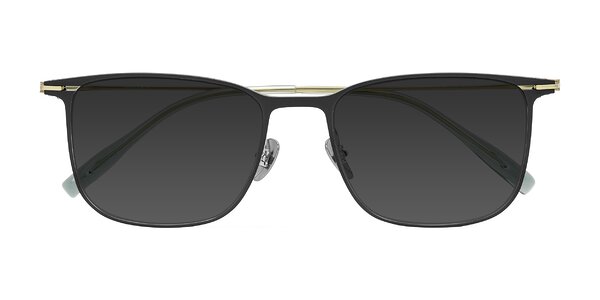 Front of Moua in Black/Green