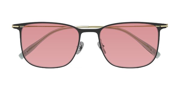 Front of Moua in Black/Green