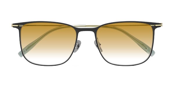 Front of Moua in Black/Green