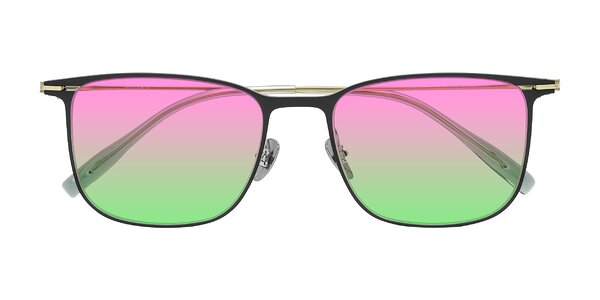 Front of Moua in Black/Green