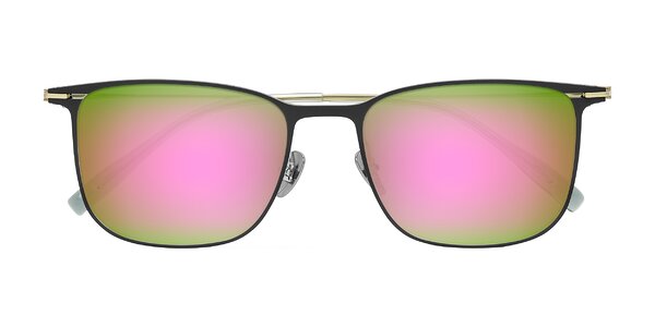 Front of Moua in Black/Green