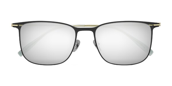 Front of Moua in Black/Green