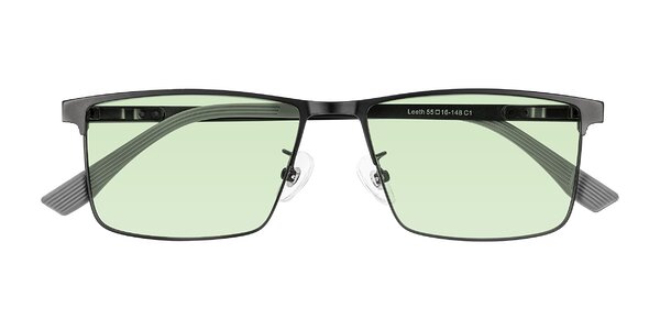 Front of Leeth in Black