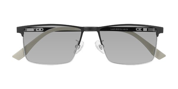 Front of Leeth in Dark Gray/Silver