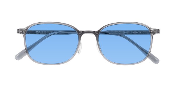 Front of Sogge in Transparent Grayish Blue
