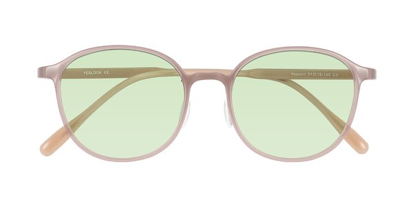 Front of Vessani in Pastel Brown