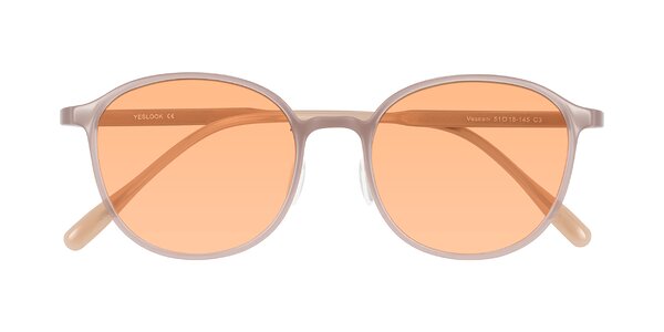 Front of Vessani in Pastel Brown