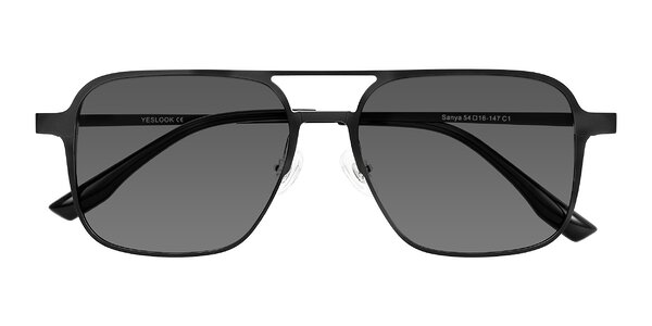 Front of Sanya in Matte Black