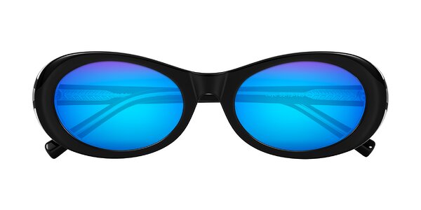 Front of Layo in Black/Clear