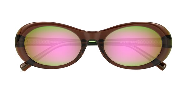 Front of Layo in Brown/Green