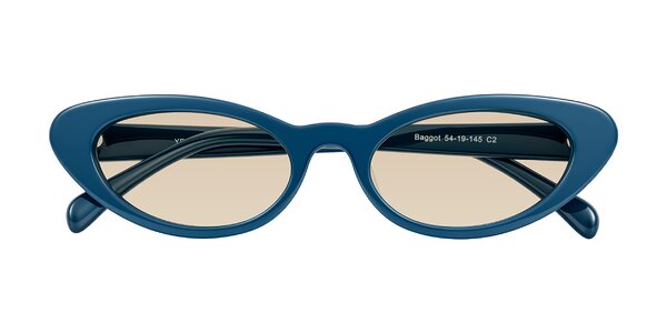 Front of Baggot in Yale Blue