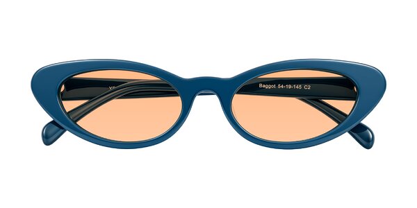 Front of Baggot in Yale Blue