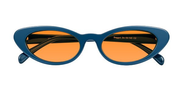 Front of Baggot in Yale Blue