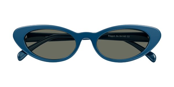 Front of Baggot in Yale Blue